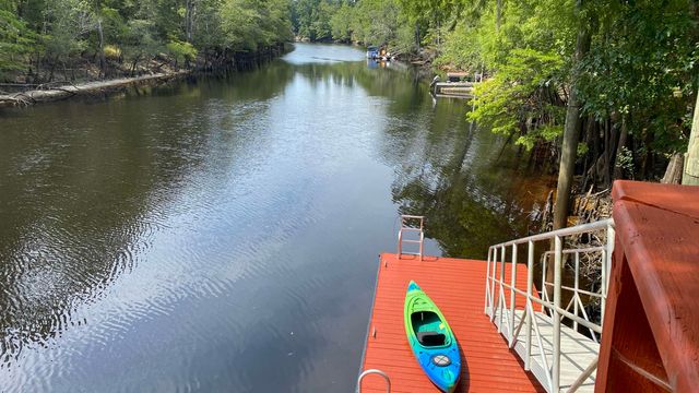 899 Shaftesbury Ln., Conway, SC 29526