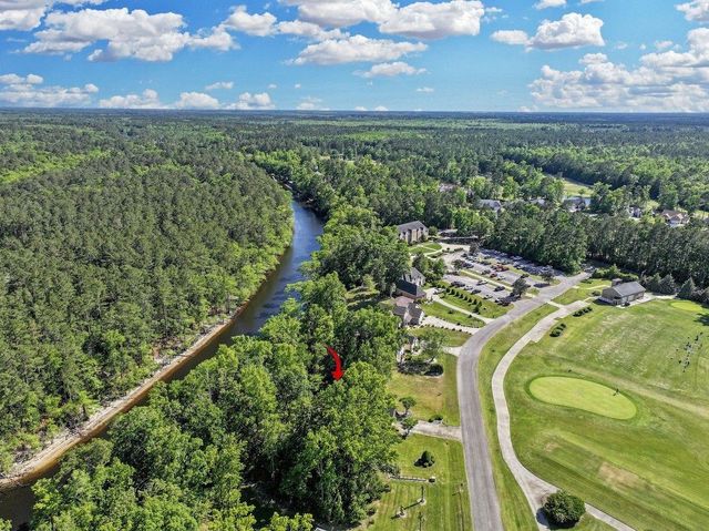 899 Shaftesbury Ln., Conway, SC 29526