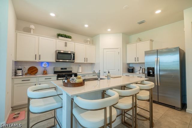16932 Harlequin CT, Punta Gorda, FL 33982