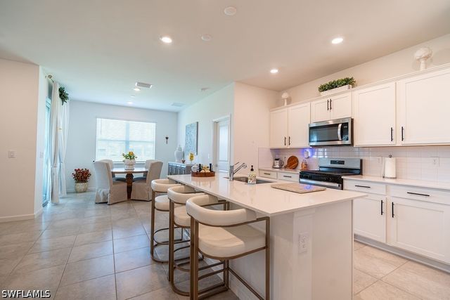 16932 Harlequin CT, Punta Gorda, FL 33982