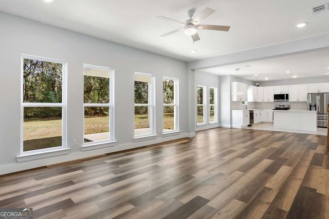 222 Skinner Avenue N, Pooler, GA 31322