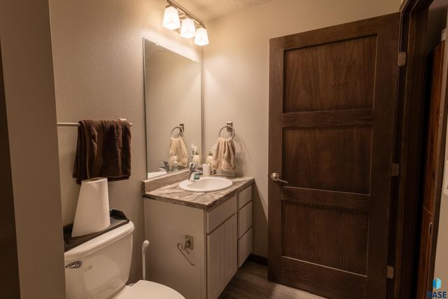 6500 W 6th Pl Place, Sioux Falls, SD 57107