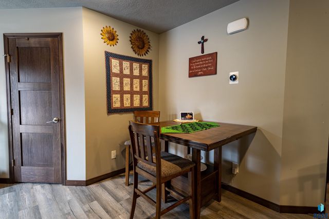 6500 W 6th Pl Place, Sioux Falls, SD 57107