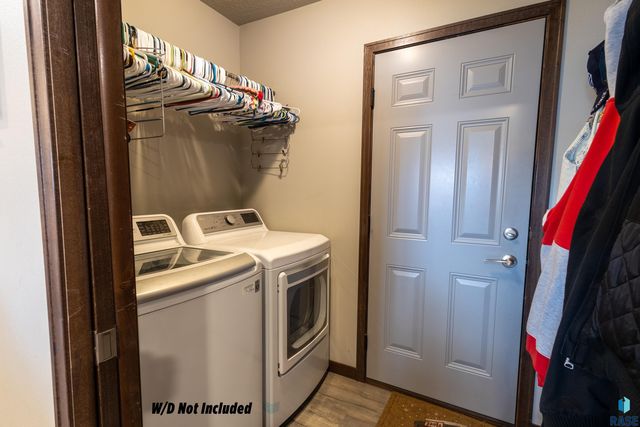 6500 W 6th Pl Place, Sioux Falls, SD 57107