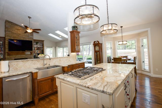 40 Greyabbey Drive, Pinehurst, NC 28374