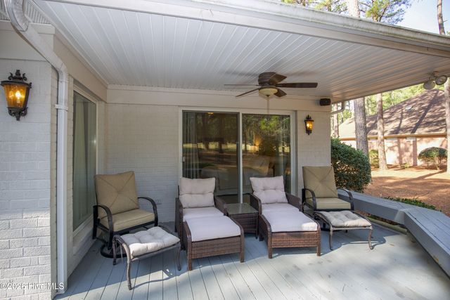 40 Greyabbey Drive, Pinehurst, NC 28374