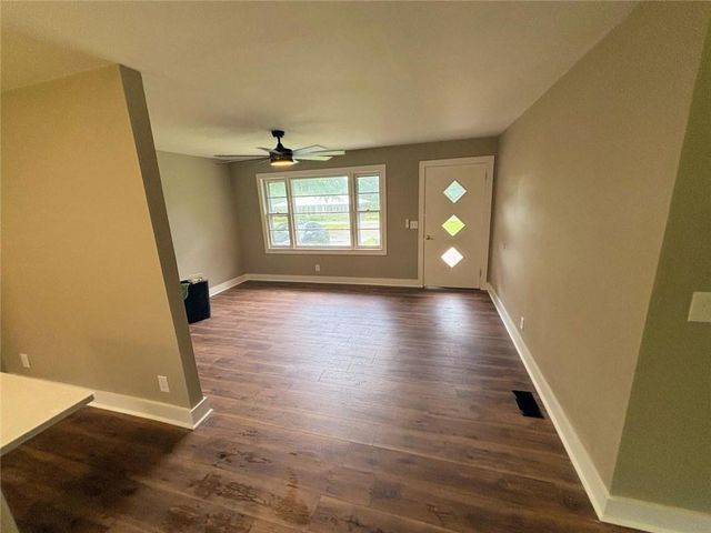 115 Pineview Lane, Hartwell, GA 30643