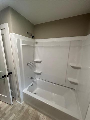 115 Pineview Lane, Hartwell, GA 30643