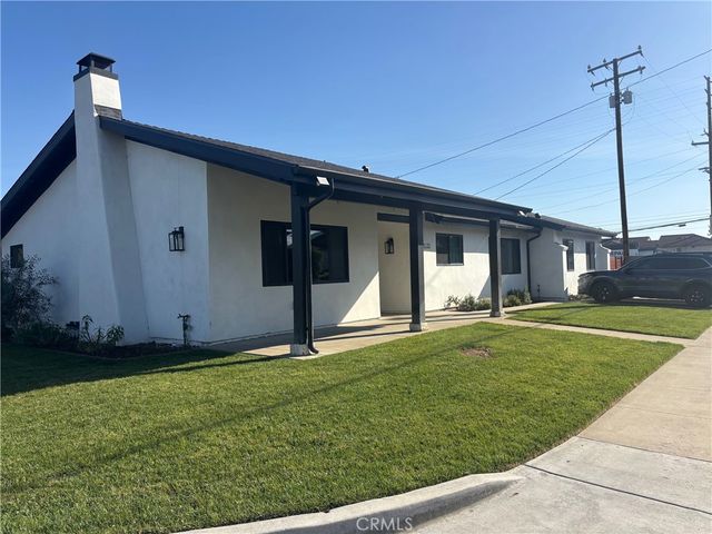 8235 Alameda St, Downey, CA 90242