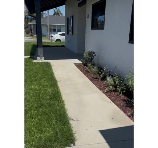 8235 Alameda St, Downey, CA 90242