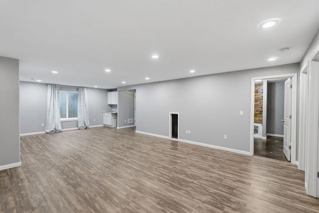 911 N Trail Drive Cir, Mulvane, KS 67110