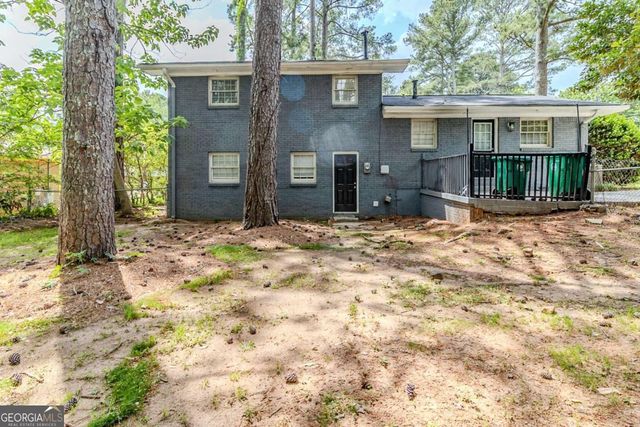 2586 Williamsburg Drive, Decatur, GA 30034