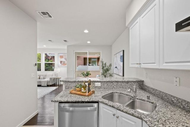 2104 Vincenzo, San Jose, CA 95133