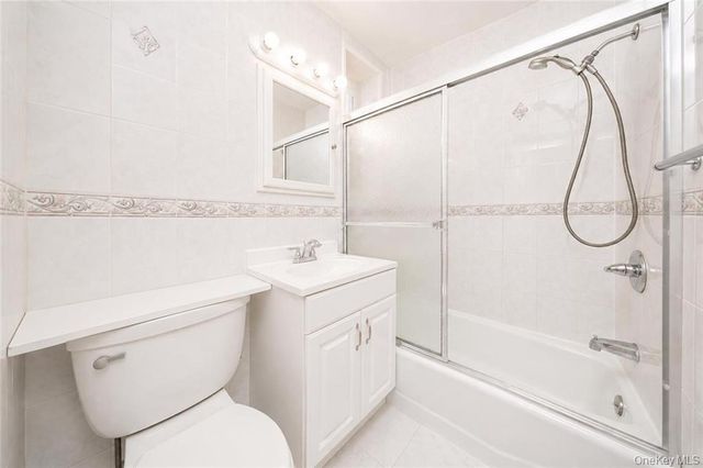 815 Avenue U, Brooklyn, NY 11223