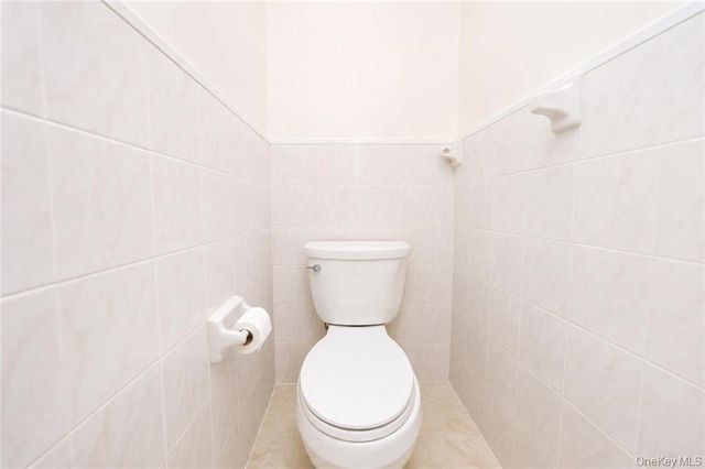 815 Avenue U, Brooklyn, NY 11223