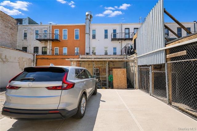 815 Avenue U, Brooklyn, NY 11223
