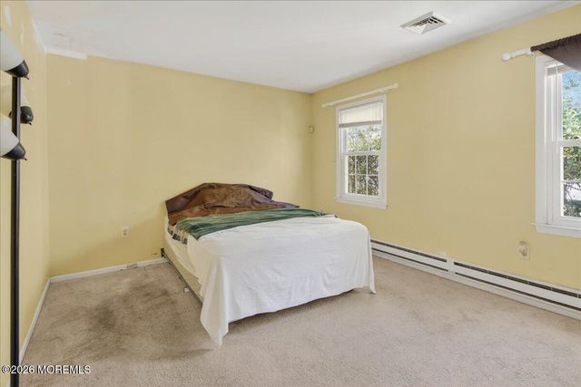113 Lubbers Lane, Manahawkin, NJ 08050