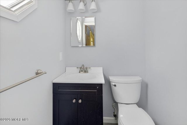 113 Lubbers Lane, Manahawkin, NJ 08050