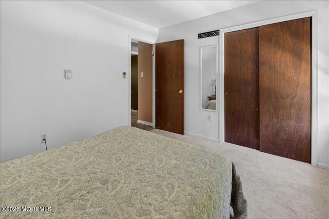 113 Lubbers Lane, Manahawkin, NJ 08050