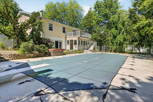 113 Lubbers Lane, Manahawkin, NJ 08050