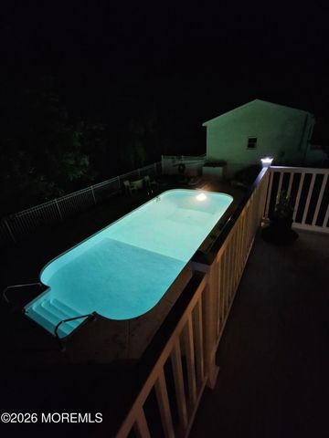 113 Lubbers Lane, Manahawkin, NJ 08050