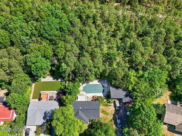 113 Lubbers Lane, Manahawkin, NJ 08050