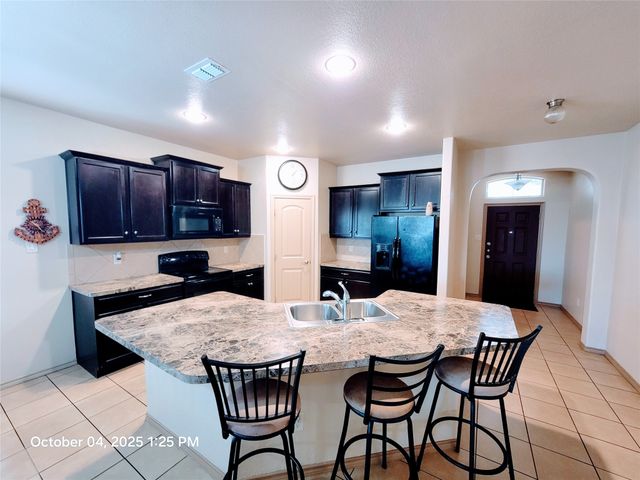 912 Iona Drive, Fort Worth, TX 76120