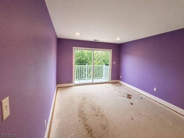 810 Firethorn Dr E2, Union Twp., NJ 07083