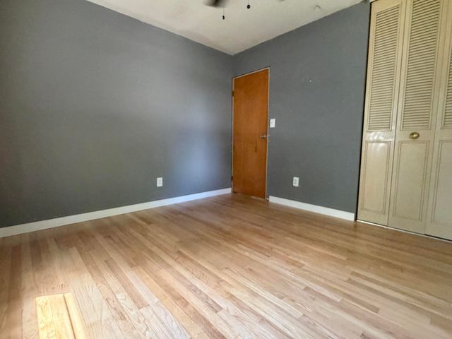 102 Northview Drive, Valparaiso, IN 46383