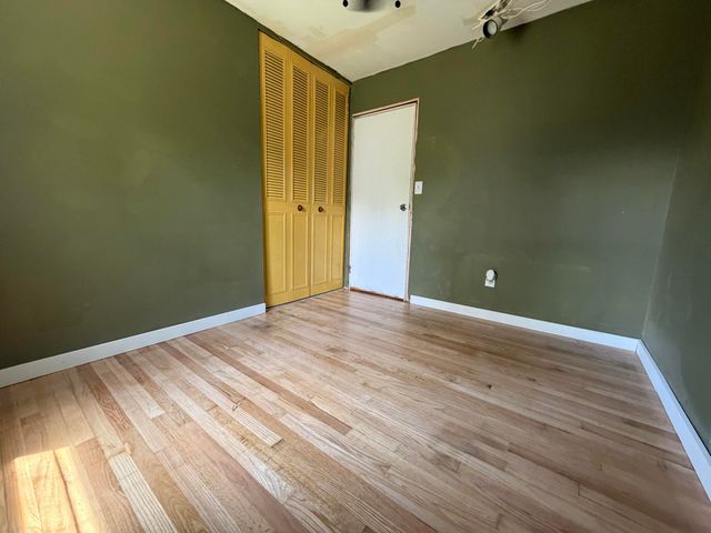 102 Northview Drive, Valparaiso, IN 46383