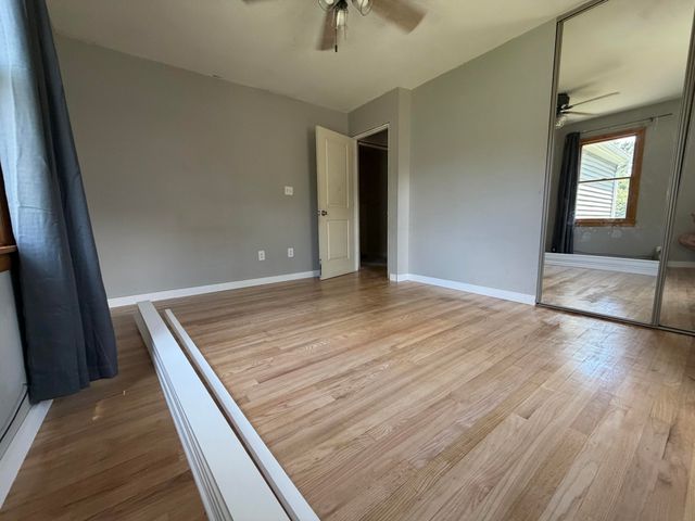102 Northview Drive, Valparaiso, IN 46383