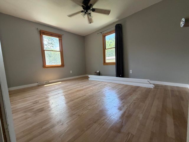 102 Northview Drive, Valparaiso, IN 46383