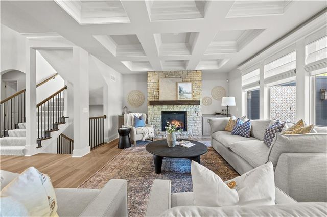 16408 Rosehill Street, Overland Park, KS 66221