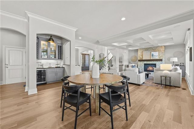 16408 Rosehill Street, Overland Park, KS 66221