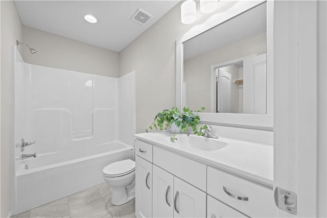 16408 Rosehill Street, Overland Park, KS 66221