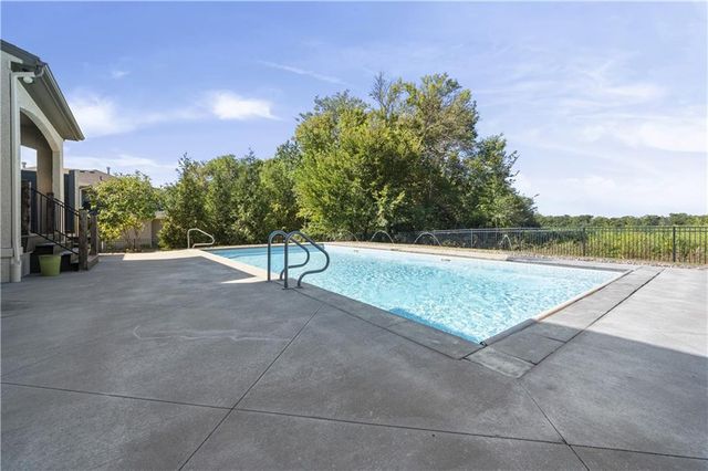 16408 Rosehill Street, Overland Park, KS 66221