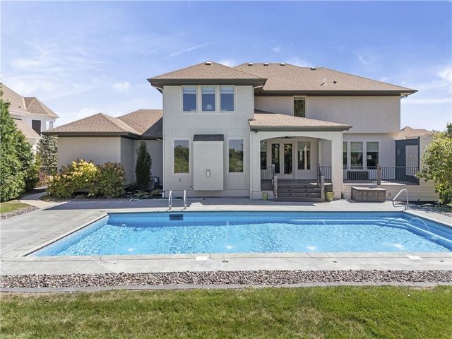 16408 Rosehill Street, Overland Park, KS 66221