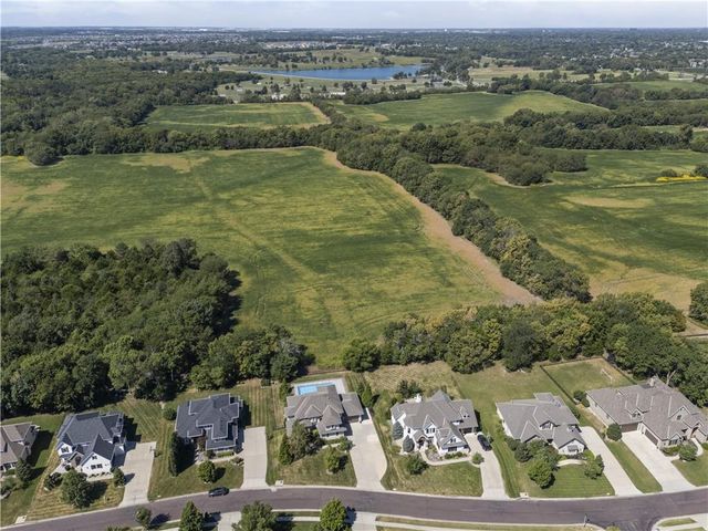 16408 Rosehill Street, Overland Park, KS 66221