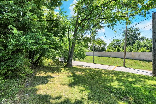 1877 Barth Avenue, Indianapolis, IN 46203