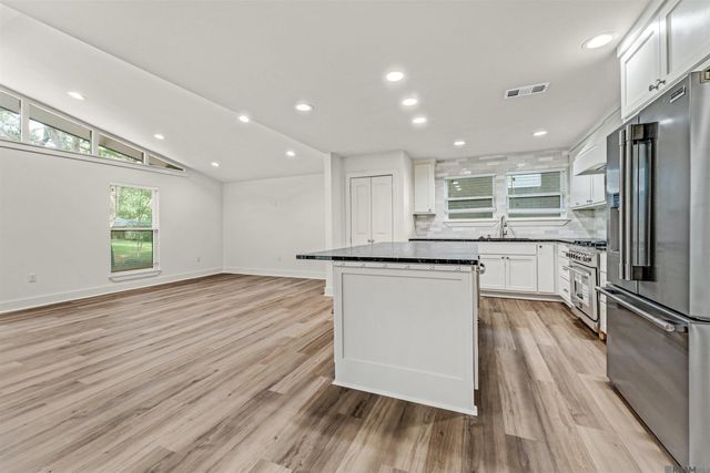 2142 E Ramsey Dr, Baton Rouge, LA 70808