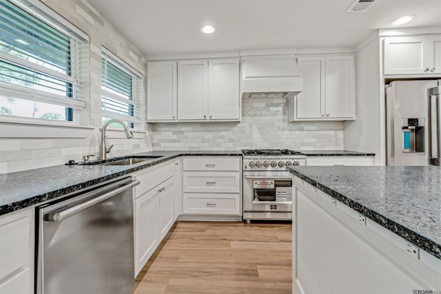 2142 E Ramsey Dr, Baton Rouge, LA 70808