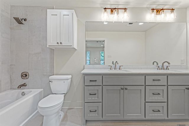 2142 E Ramsey Dr, Baton Rouge, LA 70808