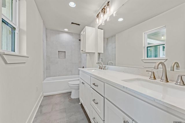 2142 E Ramsey Dr, Baton Rouge, LA 70808