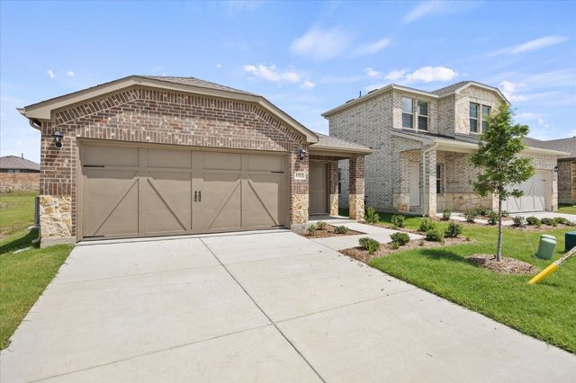 1322 Olivewood Place, Crandall, TX 75114
