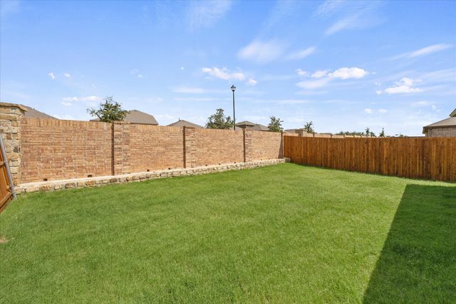 1322 Olivewood Place, Crandall, TX 75114