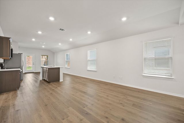 1322 Olivewood Place, Crandall, TX 75114