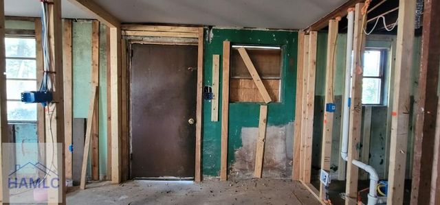 2109 Hanson Street, Savannah, GA 31404