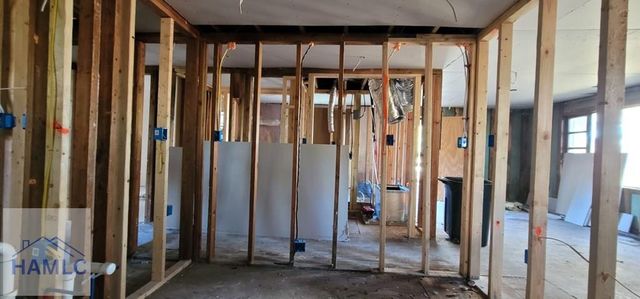 2109 Hanson Street, Savannah, GA 31404