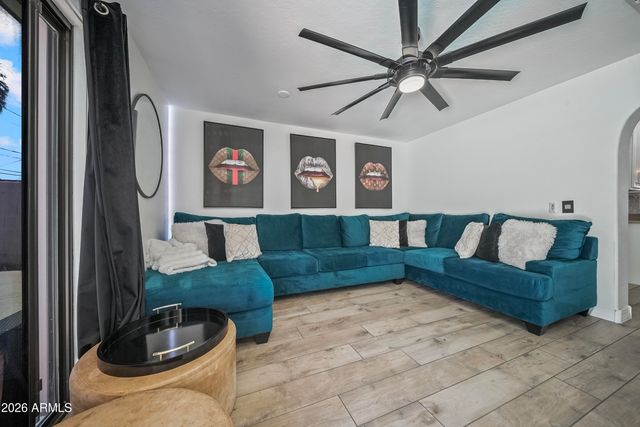 2827 N 69TH Place, Scottsdale, AZ 85257
