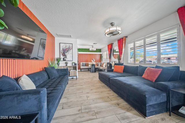 2827 N 69TH Place, Scottsdale, AZ 85257